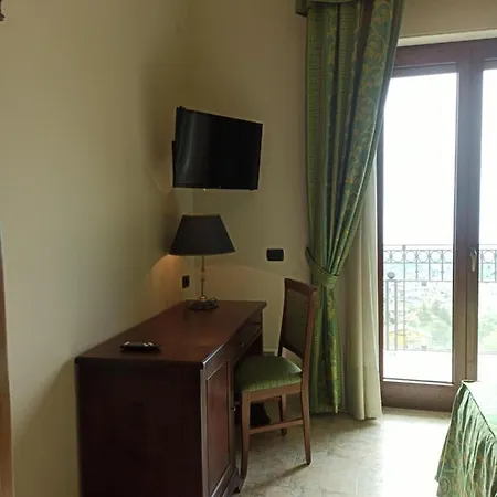 Primavera Dell'etna Hotel