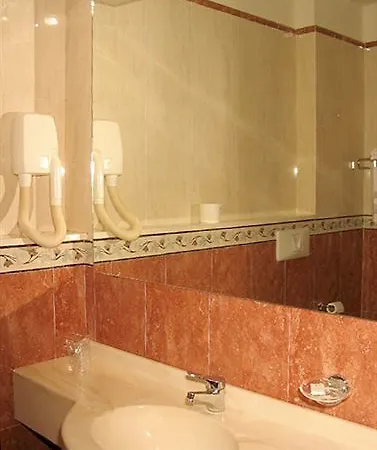 Primavera Dell'etna Hotel 3*