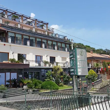 Hotel Primavera Dell'etna