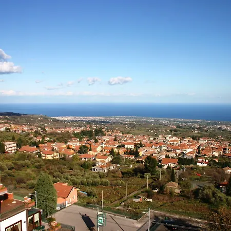 Primavera Dell'etna 호텔 3*