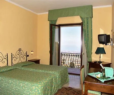 Primavera Dell'etna Hotel