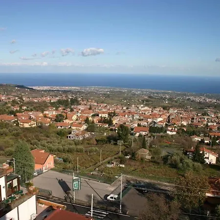 호텔 Primavera Dell'etna 3*